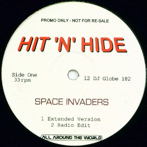 Hit 'n' Hide - Space Invaders