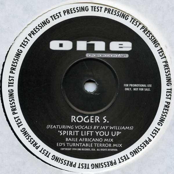 Roger Sanchez, Jay Williams - Spirit Lift You Up